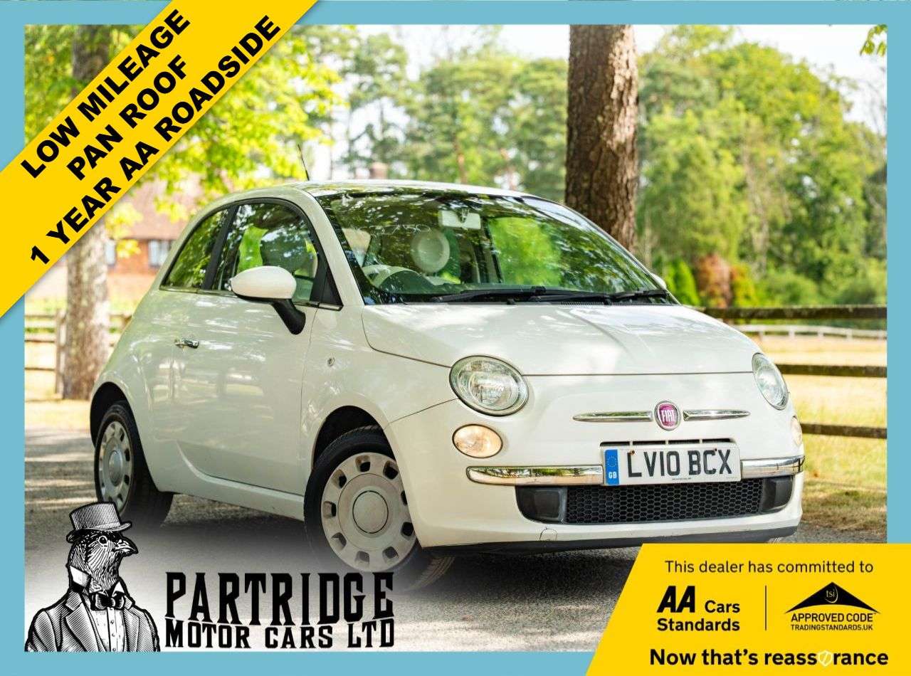A 2010 FIAT 500 1.2 Pop Hatchback 3dr Petrol Manual Euro 5 (s/s) (69 bhp) PAN ROOF, GREAT S A 2010 FIAT 500 1.2 Pop Hatchback 3dr Petrol Manual Euro 5 (s/s) (69 bhp) PAN ROOF, GREAT S
