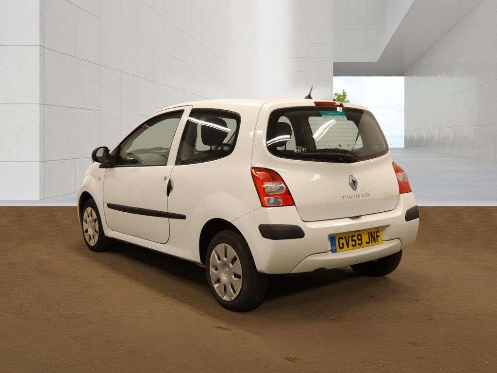 A 2009 RENAULT TWINGO 1.2 Freeway Hatchback 3dr Petrol Manual Euro 4 (60 ps) A 2009 RENAULT TWINGO 1.2 Freeway Hatchback 3dr Petrol Manual Euro 4 (60 ps)