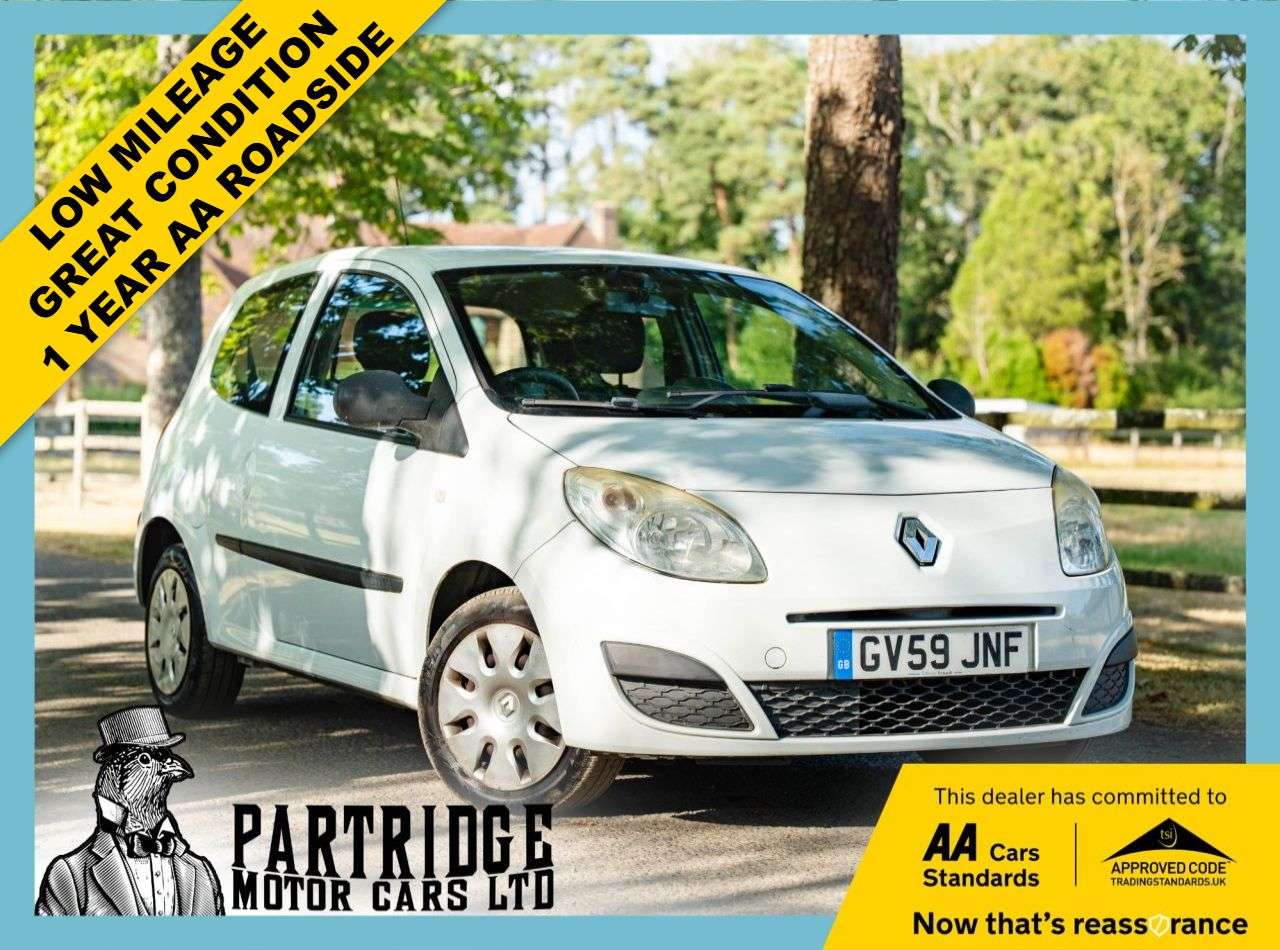 A 2009 RENAULT TWINGO 1.2 Freeway Hatchback 3dr Petrol Manual Euro 4 (60 ps) LOW MILEAGE, GREAT C A 2009 RENAULT TWINGO 1.2 Freeway Hatchback 3dr Petrol Manual Euro 4 (60 ps) LOW MILEAGE, GREAT C