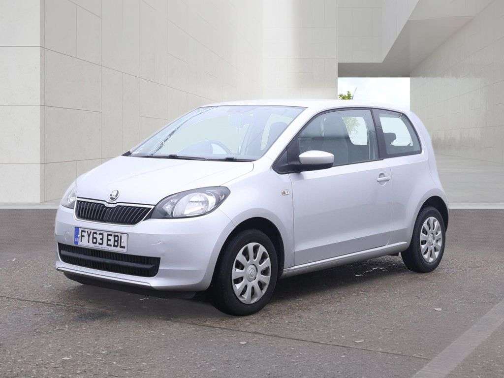 A 2013 SKODA CITIGO 1.0 MPI SE Hatchback 3dr Petrol Manual Euro 5 (60 ps) LOW MILES, AIR CON, G A 2013 SKODA CITIGO 1.0 MPI SE Hatchback 3dr Petrol Manual Euro 5 (60 ps) LOW MILES, AIR CON, G