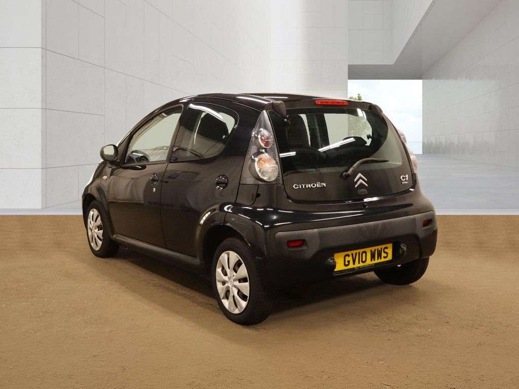 A 2010 CITROEN C1 1.0i VTR+ Hatchback 5dr Petrol Manual Euro 4 (68 ps) AIR CONDITIONING, PART A 2010 CITROEN C1 1.0i VTR+ Hatchback 5dr Petrol Manual Euro 4 (68 ps) AIR CONDITIONING, PART