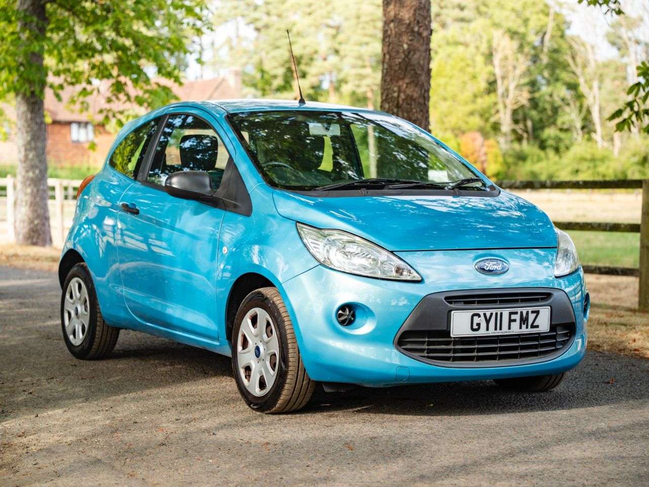 A 2011 FORD KA 1.2 Studio Hatchback 3dr Petrol Manual Euro 4 (69 ps) INSURANCE GROUP 2, CD A 2011 FORD KA 1.2 Studio Hatchback 3dr Petrol Manual Euro 4 (69 ps) INSURANCE GROUP 2, CD