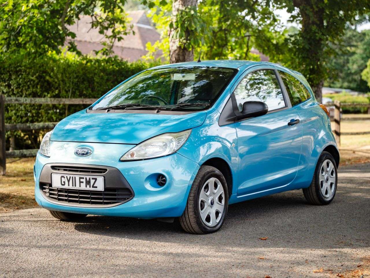 2011 FORD KA 2011 FORD KA