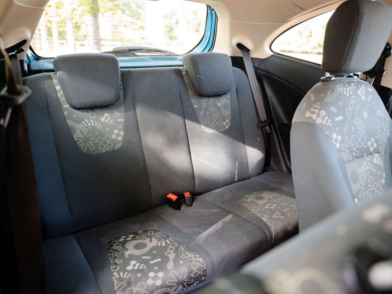 2011 FORD KA 2011 FORD KA