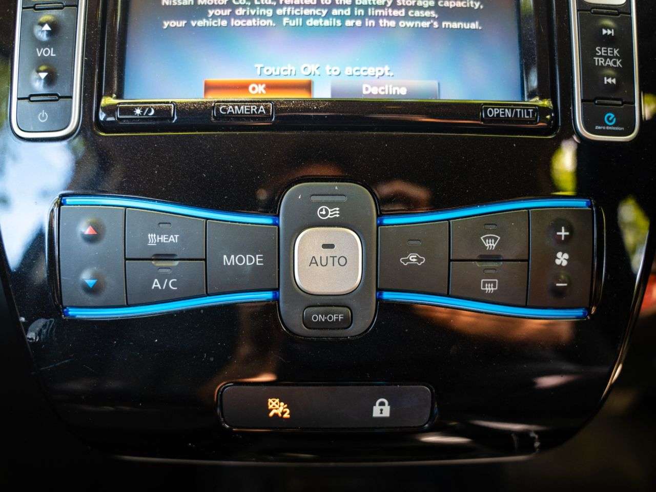 2017 NISSAN LEAF 2017 NISSAN LEAF