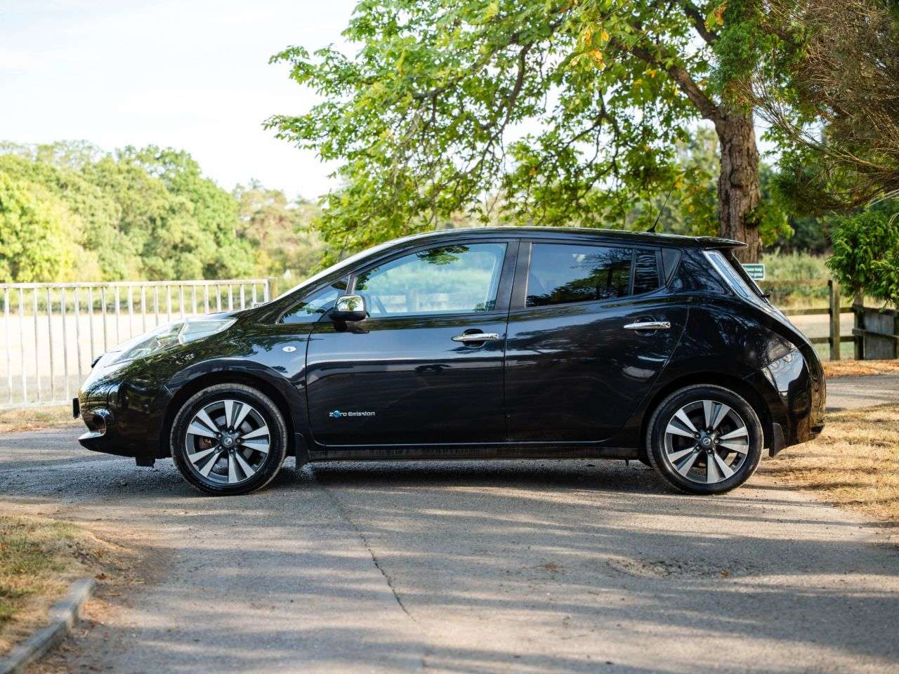 2017 NISSAN LEAF 2017 NISSAN LEAF