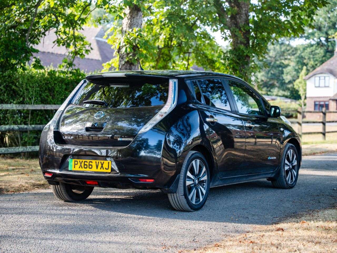 2017 NISSAN LEAF 2017 NISSAN LEAF