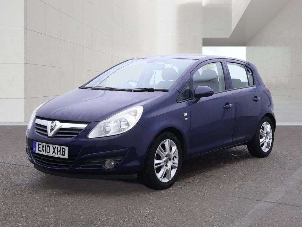 A 2010 VAUXHALL CORSA 1.4i 16v SE Hatchback 5dr Petrol Manual (a/c) (129 g/km, 99 bhp) HEATED SEA A 2010 VAUXHALL CORSA 1.4i 16v SE Hatchback 5dr Petrol Manual (a/c) (129 g/km, 99 bhp) HEATED SEA