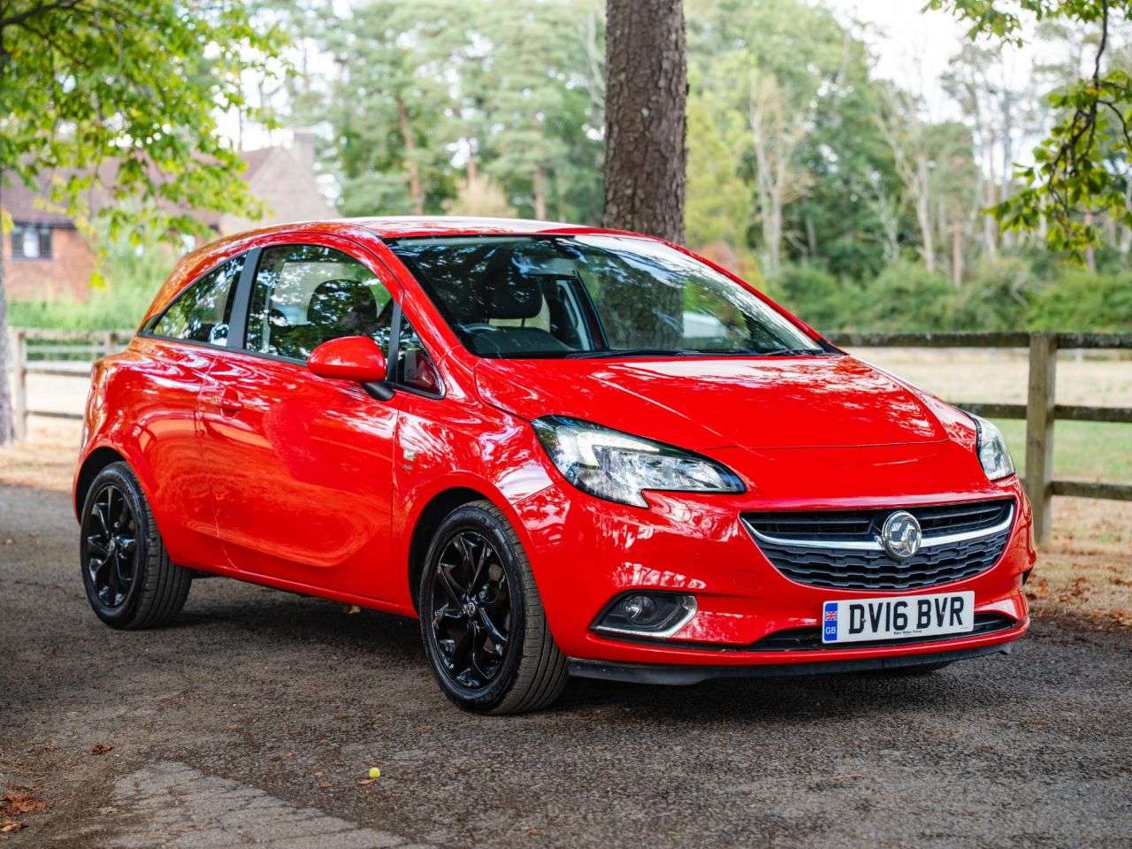 A 2016 VAUXHALL CORSA 1.4i ecoFLEX SRi Hatchback 3dr Petrol Manual Euro 6 (90 ps) AIR CON, ALLOY A 2016 VAUXHALL CORSA 1.4i ecoFLEX SRi Hatchback 3dr Petrol Manual Euro 6 (90 ps) AIR CON, ALLOY