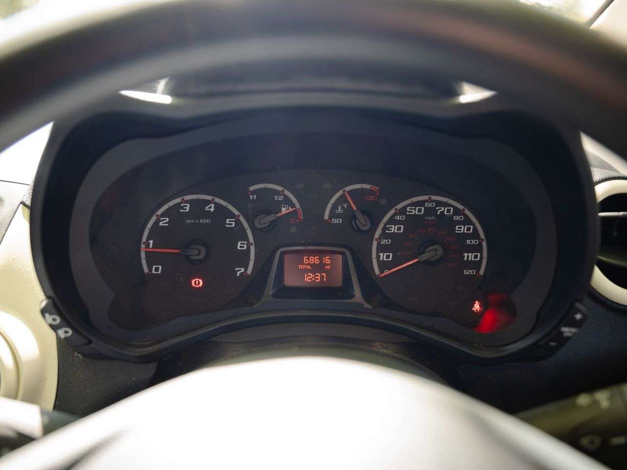 2012 FORD KA 2012 FORD KA