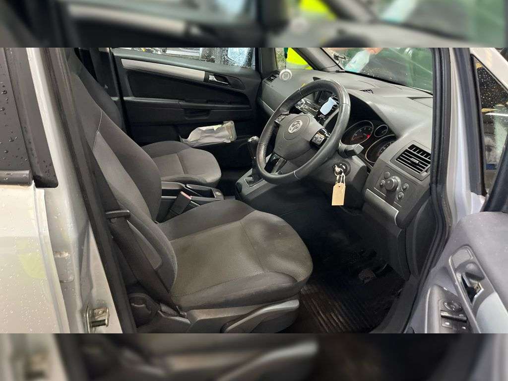 2014 VAUXHALL ZAFIRA 2014 VAUXHALL ZAFIRA