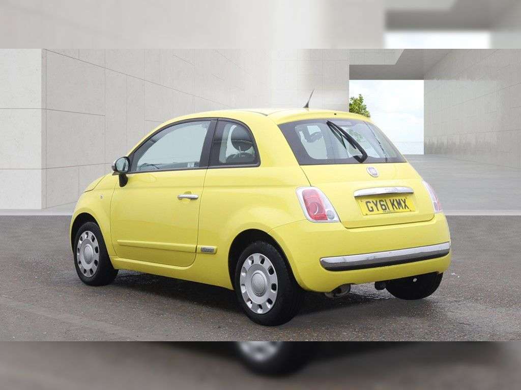 A 2011 FIAT 500 1.2 Pop Hatchback 3dr Petrol Manual Euro 5 (s/s) (69 bhp) GREAT SERVICE HIS A 2011 FIAT 500 1.2 Pop Hatchback 3dr Petrol Manual Euro 5 (s/s) (69 bhp) GREAT SERVICE HIS