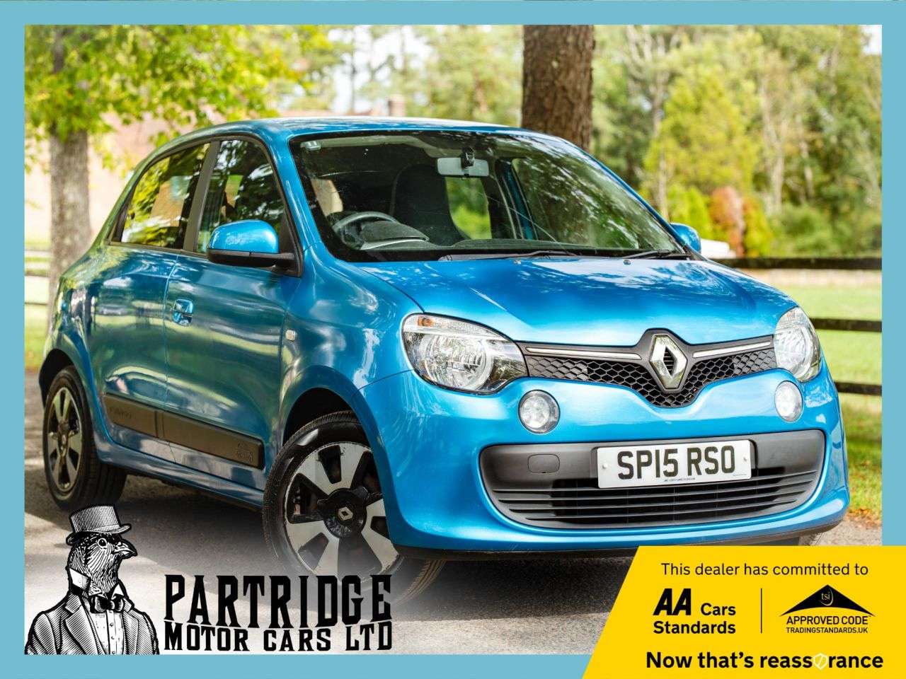 A 2015 RENAULT TWINGO 1.0 SCe Play Hatchback 5dr Petrol Manual Euro 5 (70 ps) AIR CON, ELECTRIC W A 2015 RENAULT TWINGO 1.0 SCe Play Hatchback 5dr Petrol Manual Euro 5 (70 ps) AIR CON, ELECTRIC W