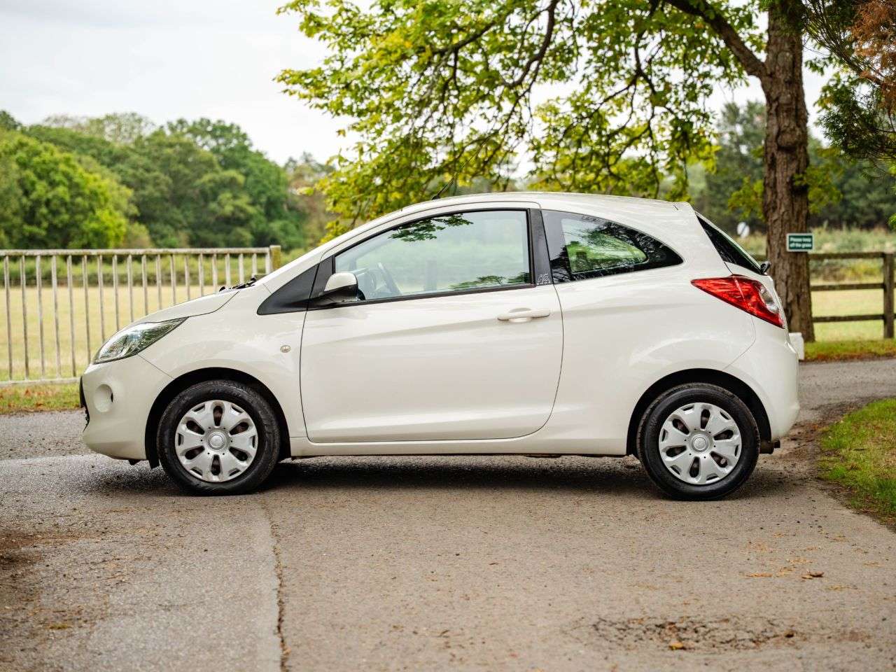 2014 FORD KA 2014 FORD KA