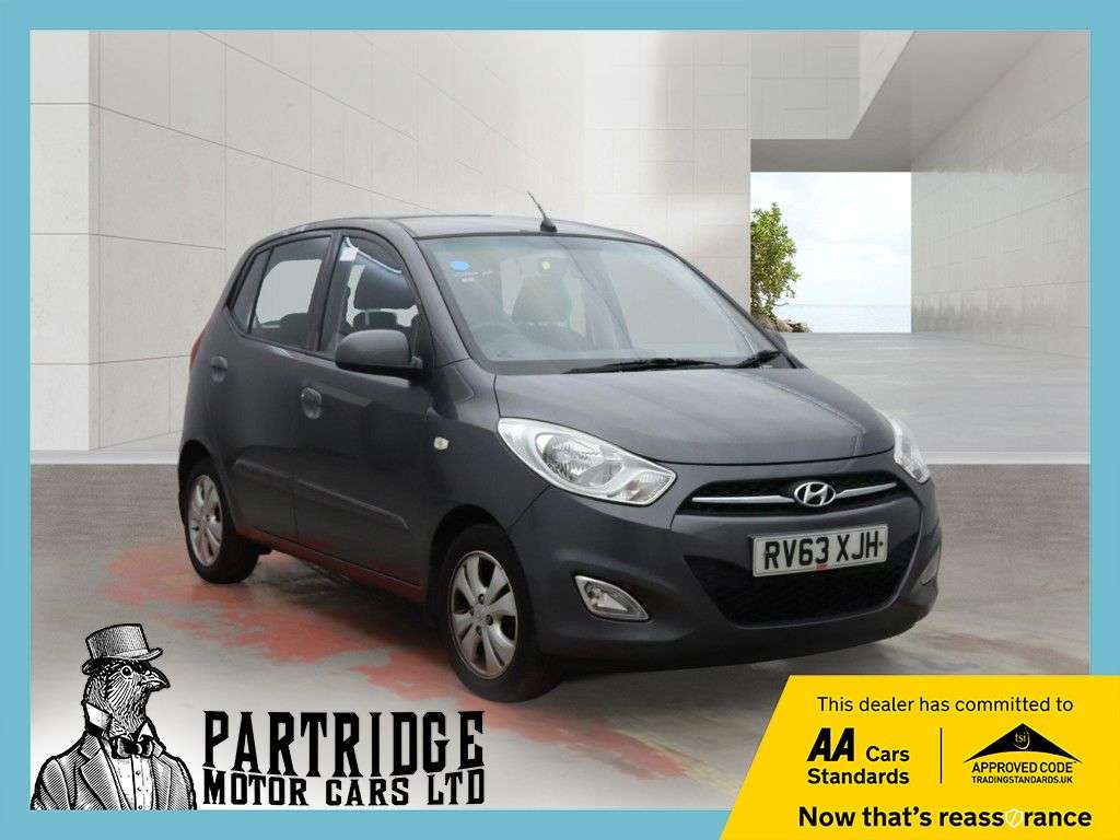 A 2013 HYUNDAI I10 1.2 Active Hatchback 5dr Petrol Manual Euro 5 (85 bhp) AIR CON, ALLOY WHEEL A 2013 HYUNDAI I10 1.2 Active Hatchback 5dr Petrol Manual Euro 5 (85 bhp) AIR CON, ALLOY WHEEL