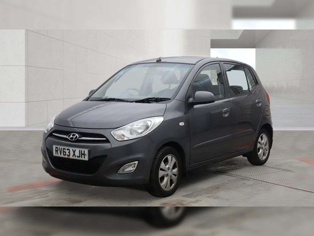 A 2013 HYUNDAI I10 1.2 Active Hatchback 5dr Petrol Manual Euro 5 (85 bhp) AIR CON, ALLOY WHEEL A 2013 HYUNDAI I10 1.2 Active Hatchback 5dr Petrol Manual Euro 5 (85 bhp) AIR CON, ALLOY WHEEL