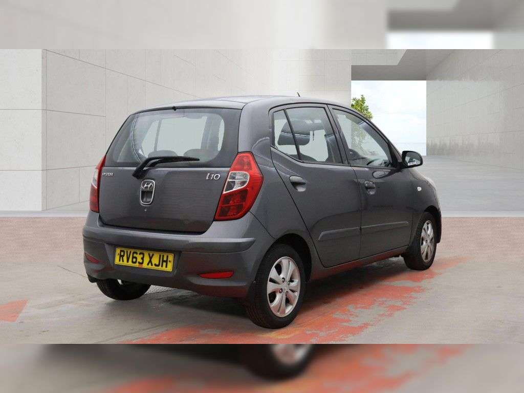 2013 HYUNDAI I10 2013 HYUNDAI I10