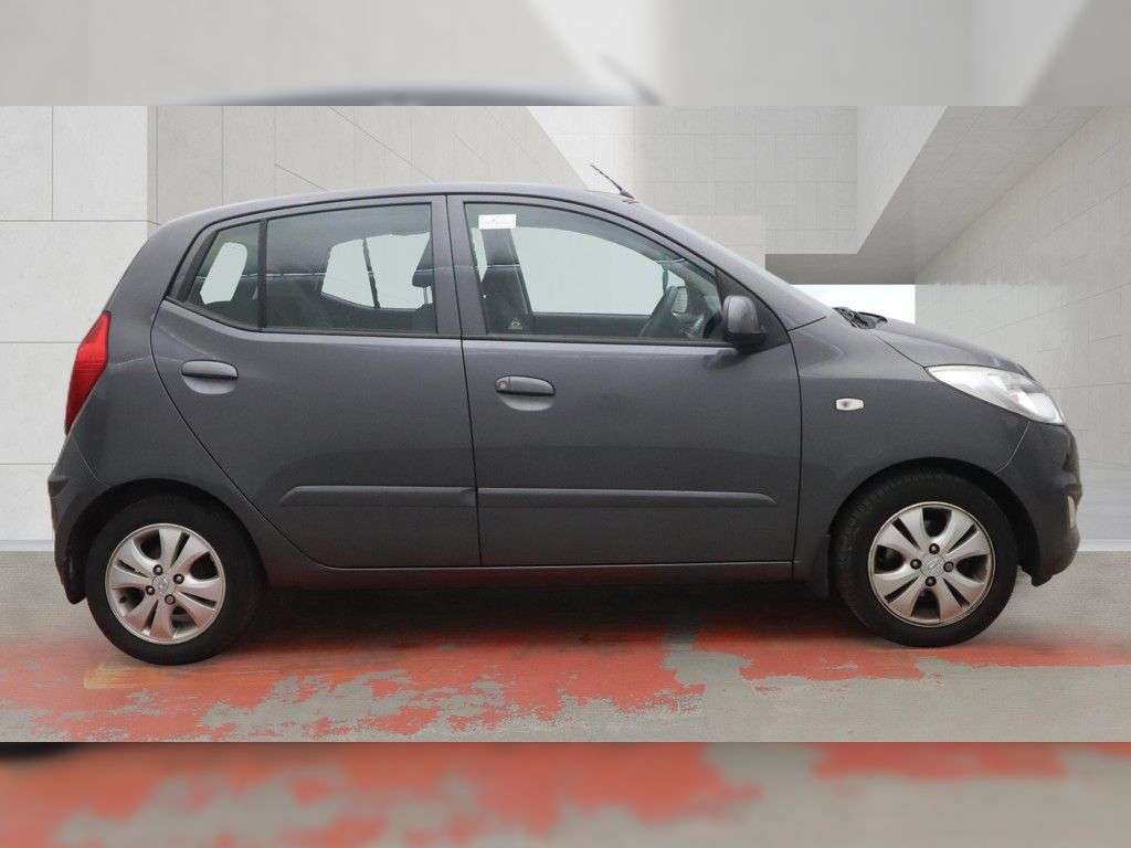 2013 HYUNDAI I10 2013 HYUNDAI I10