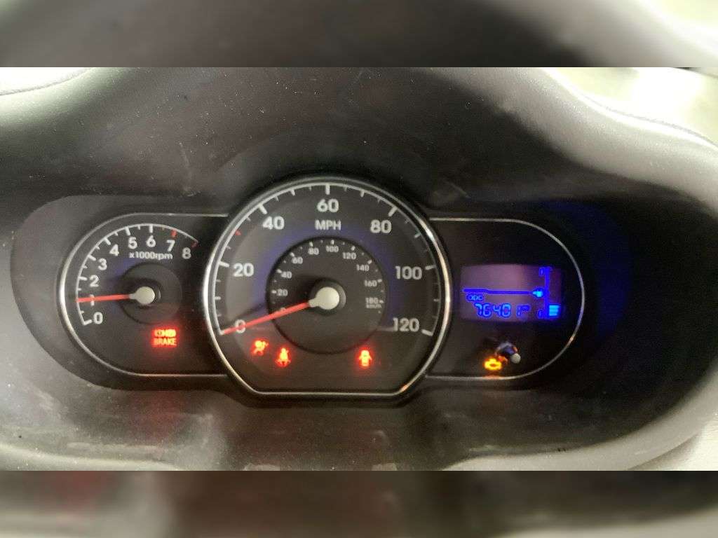 2013 HYUNDAI I10 2013 HYUNDAI I10