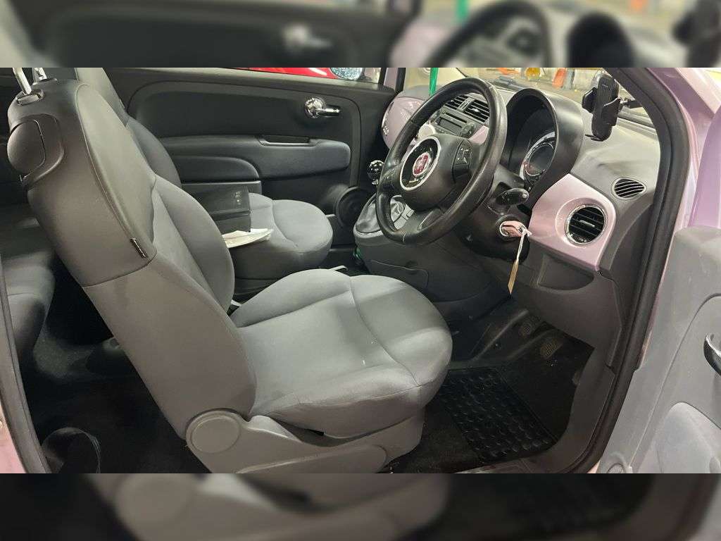 2013 FIAT 500 2013 FIAT 500