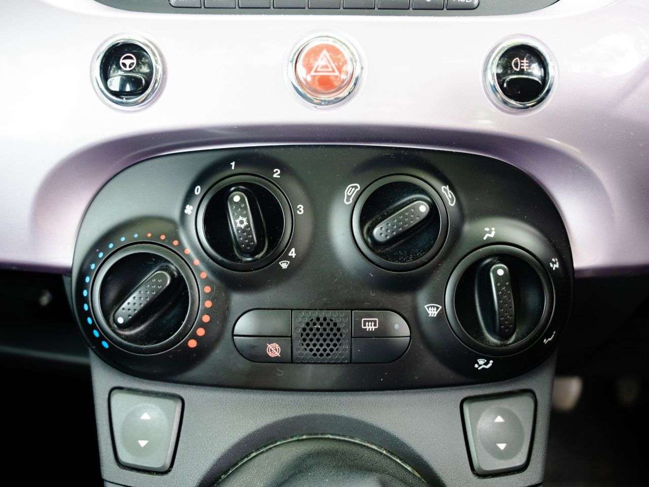 2013 FIAT 500 2013 FIAT 500
