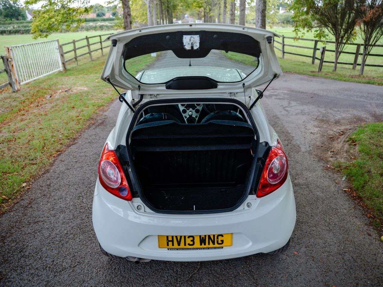 2013 FORD KA 2013 FORD KA