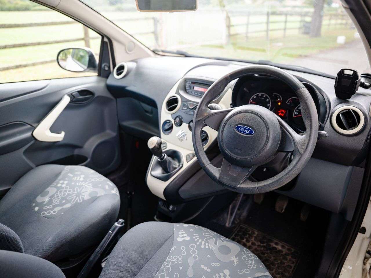 2013 FORD KA 2013 FORD KA