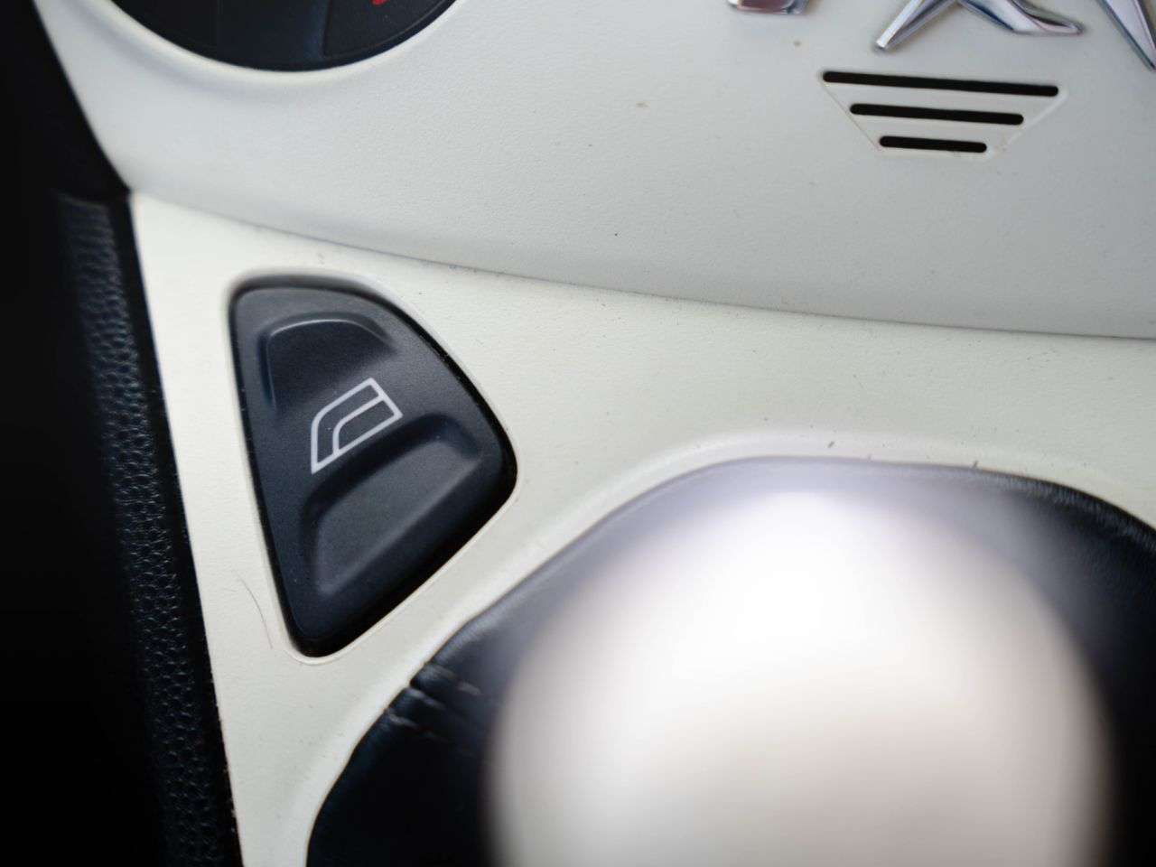 2013 FORD KA 2013 FORD KA