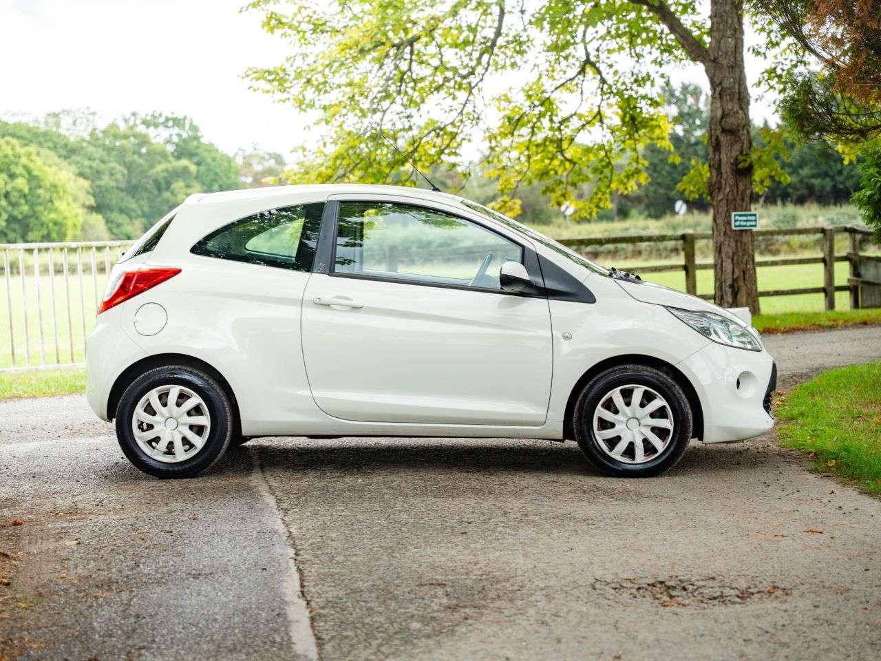 2013 FORD KA 2013 FORD KA