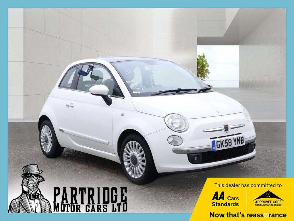 A 2008 FIAT 500 1.2 Lounge Hatchback 3dr Petrol Manual Euro 4 (69 bhp) PAN ROOF, ALLOYS, AI A 2008 FIAT 500 1.2 Lounge Hatchback 3dr Petrol Manual Euro 4 (69 bhp) PAN ROOF, ALLOYS, AI