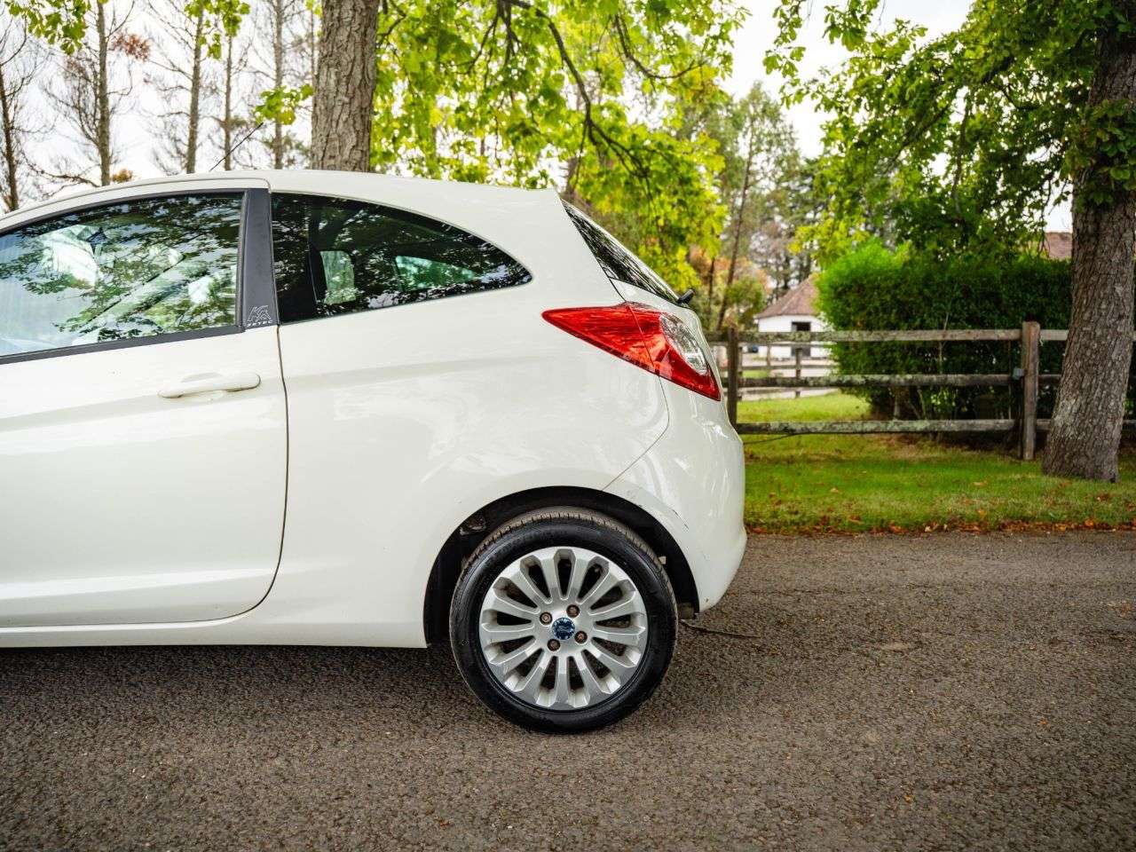 2012 FORD KA 2012 FORD KA