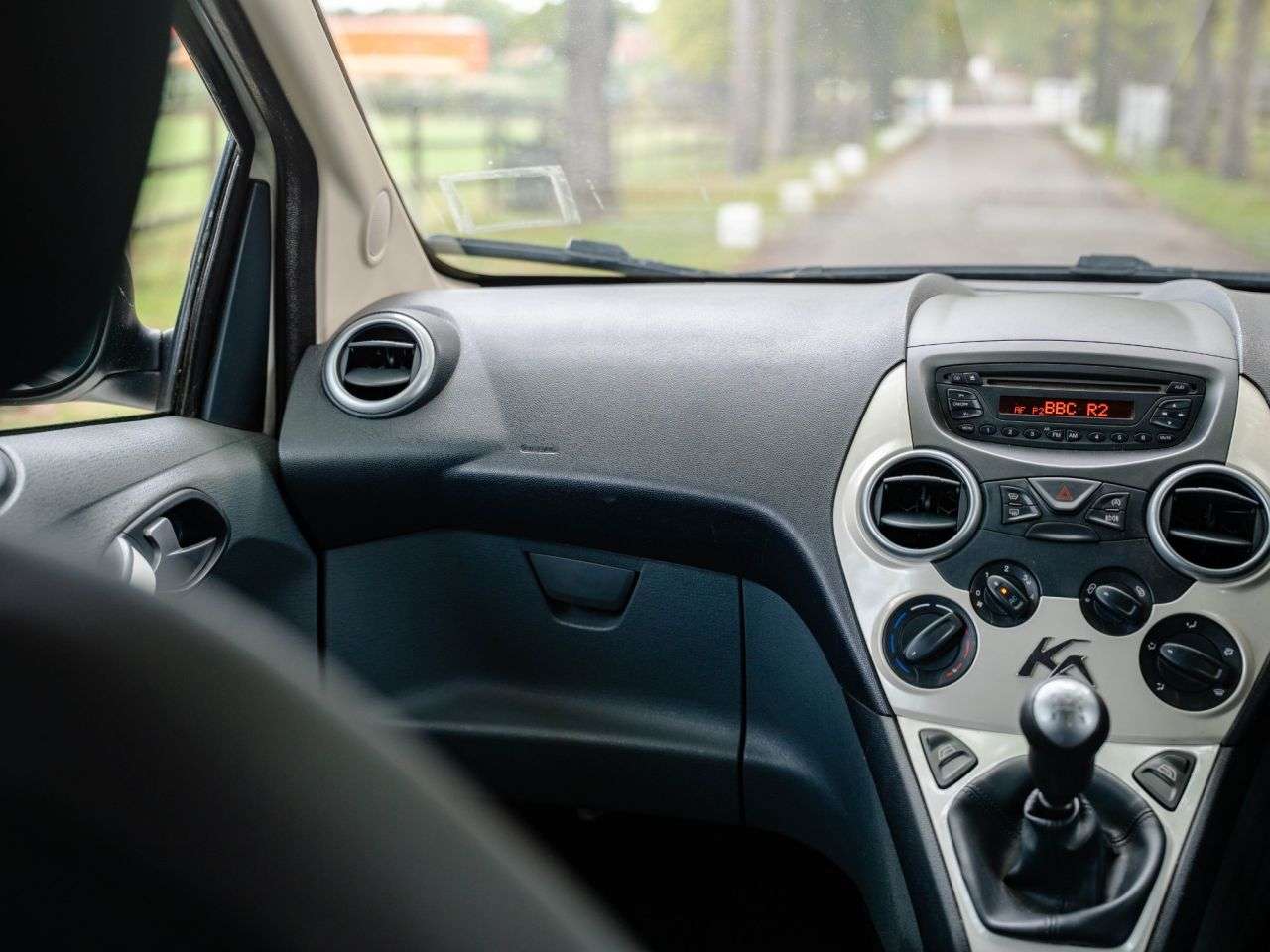 2012 FORD KA 2012 FORD KA