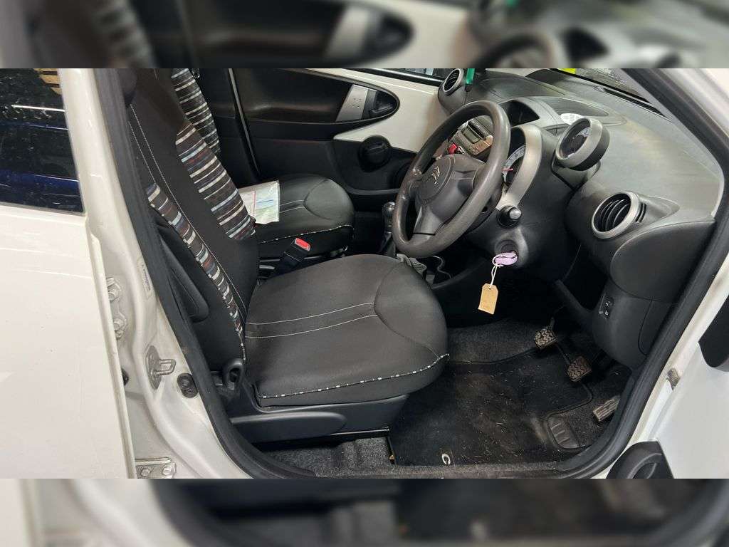 2013 CITROEN C1 2013 CITROEN C1