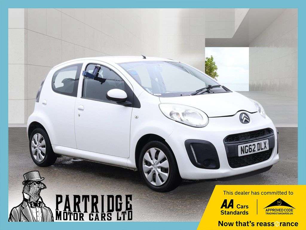 A 2013 CITROEN C1 1.0i VTR Hatchback 5dr Petrol Manual Euro 5 (68 ps) AIR CON, ELECTRIC WINDO A 2013 CITROEN C1 1.0i VTR Hatchback 5dr Petrol Manual Euro 5 (68 ps) AIR CON, ELECTRIC WINDO