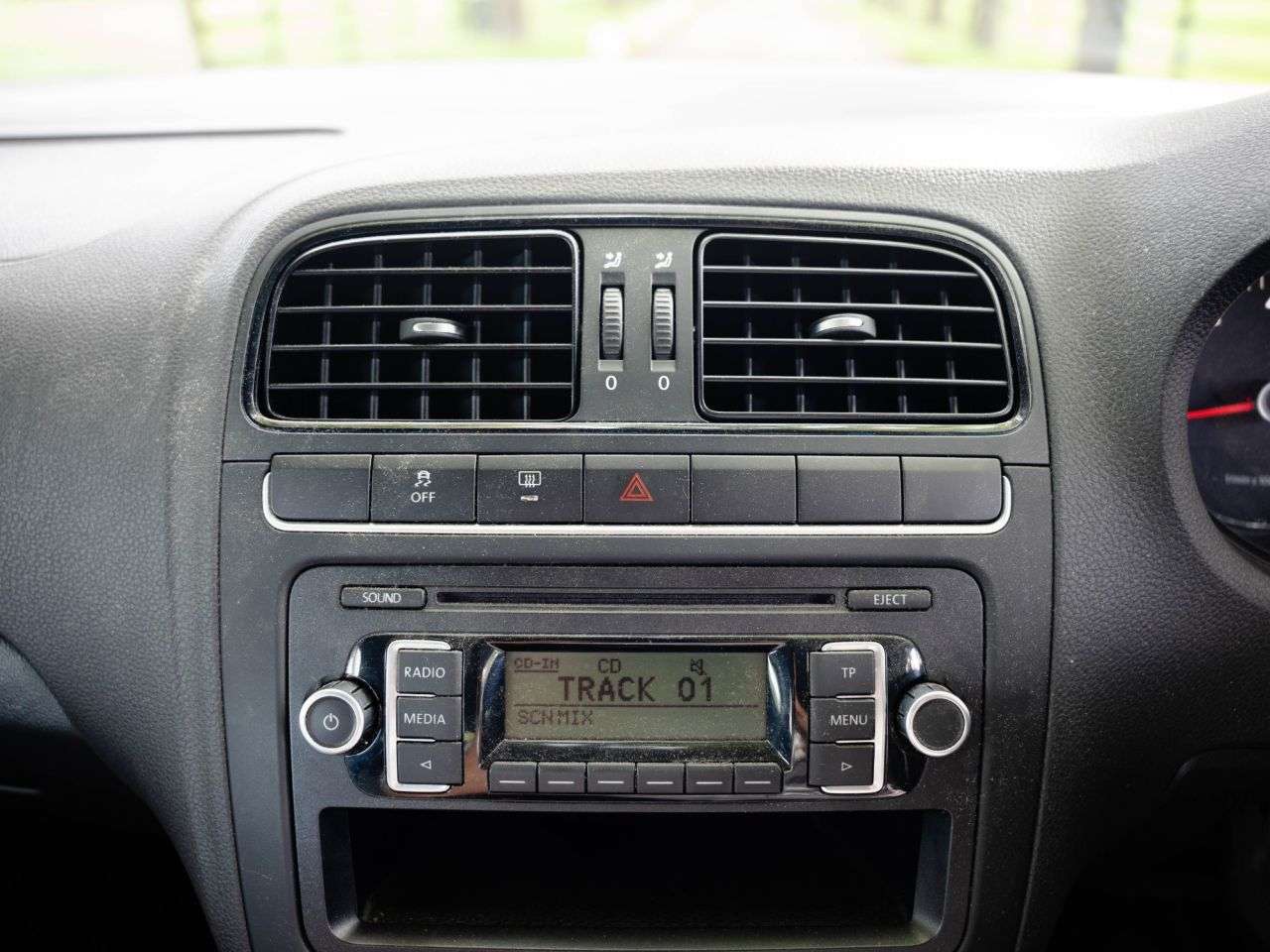 2011 VOLKSWAGEN POLO 2011 VOLKSWAGEN POLO