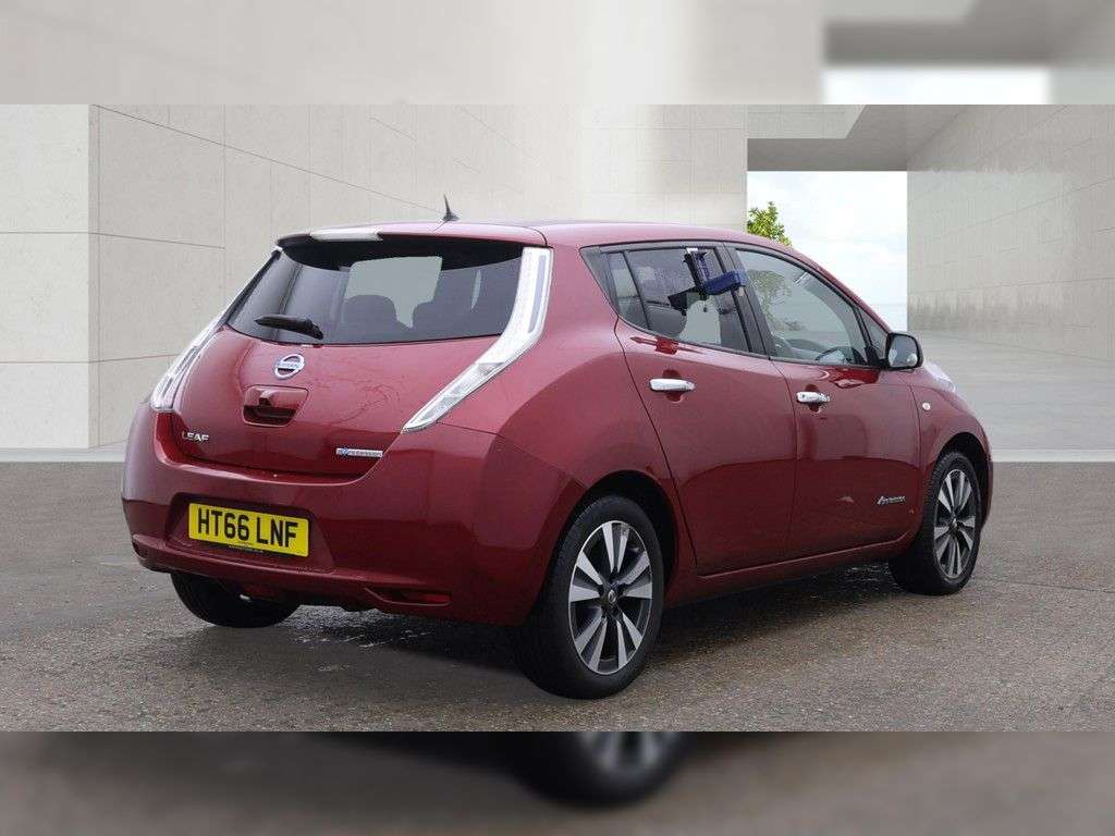 2017 NISSAN LEAF 2017 NISSAN LEAF