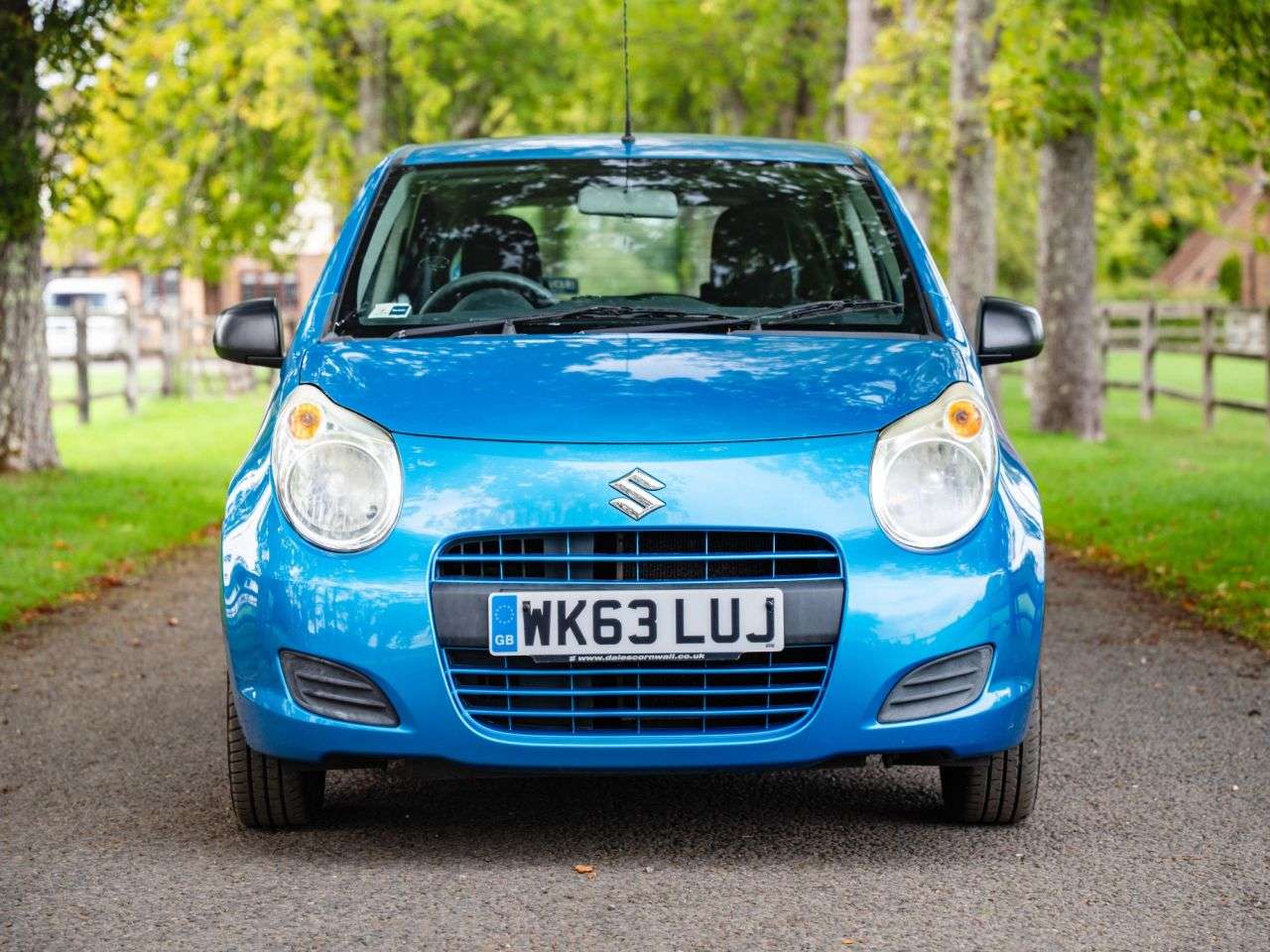 A 2013 SUZUKI ALTO 1.0 12V SZ Hatchback 5dr Petrol Manual Euro 5 (68 ps) £20 ROAD TAX, LOW MIL A 2013 SUZUKI ALTO 1.0 12V SZ Hatchback 5dr Petrol Manual Euro 5 (68 ps) £20 ROAD TAX, LOW MIL