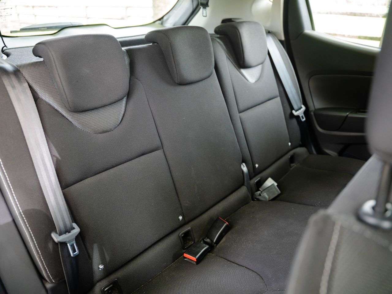 2013 RENAULT CLIO 2013 RENAULT CLIO