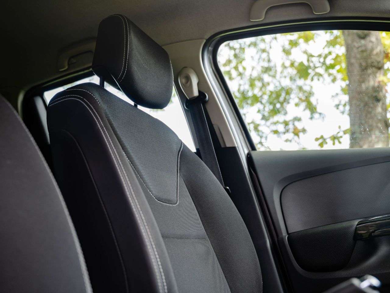2013 RENAULT CLIO 2013 RENAULT CLIO