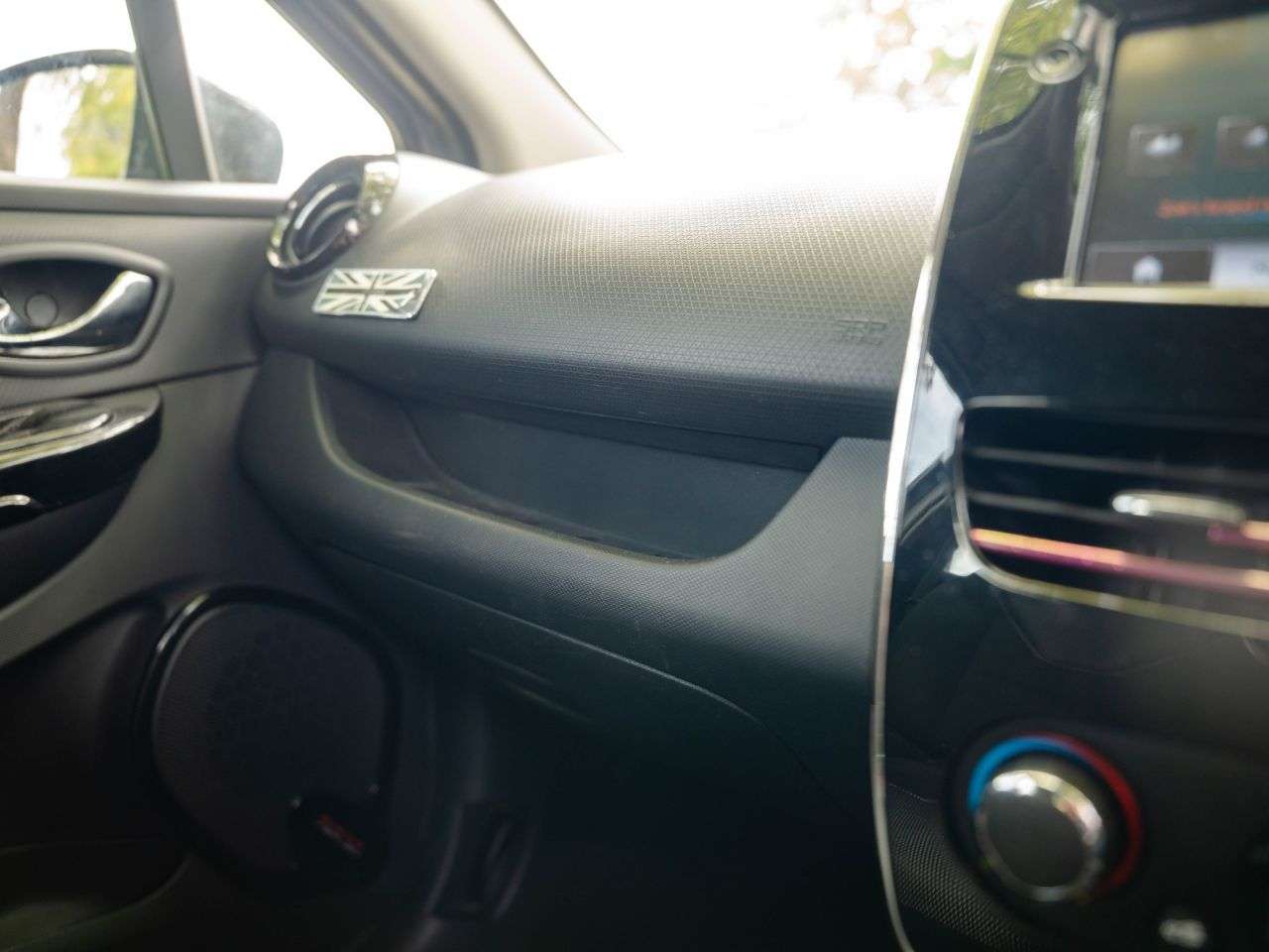 2013 RENAULT CLIO 2013 RENAULT CLIO