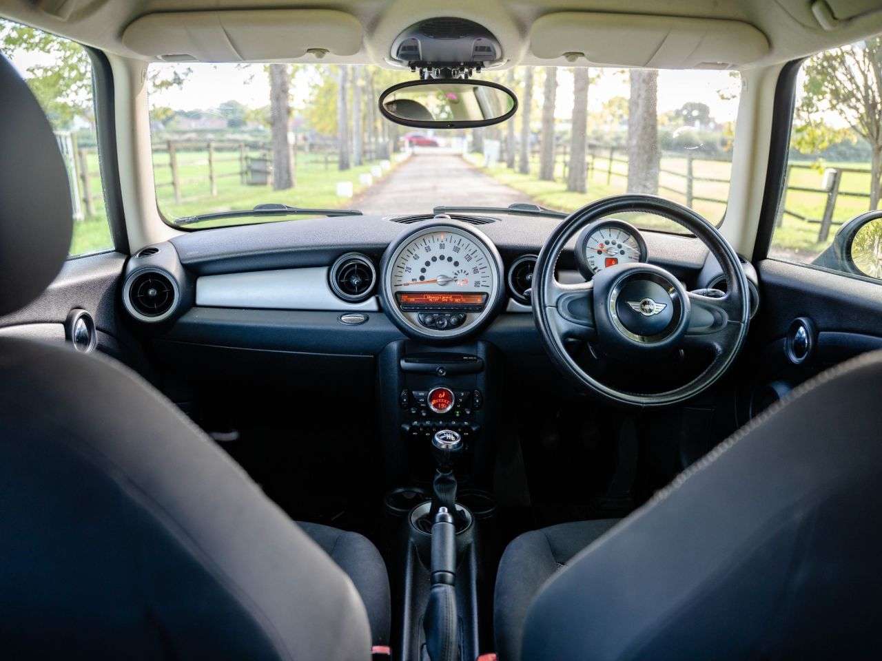 2011 MINI HATCH 2011 MINI HATCH