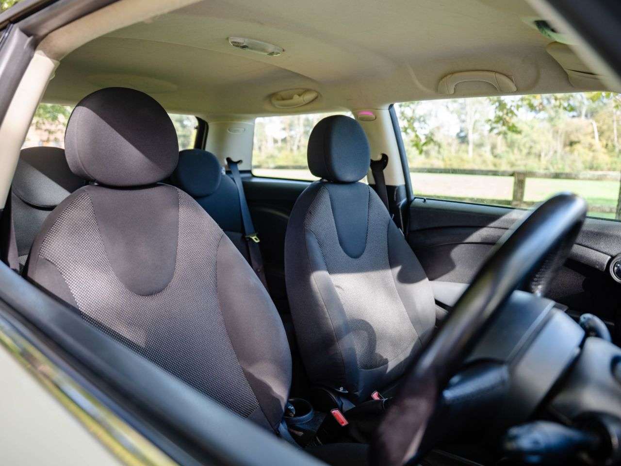 2011 MINI HATCH 2011 MINI HATCH