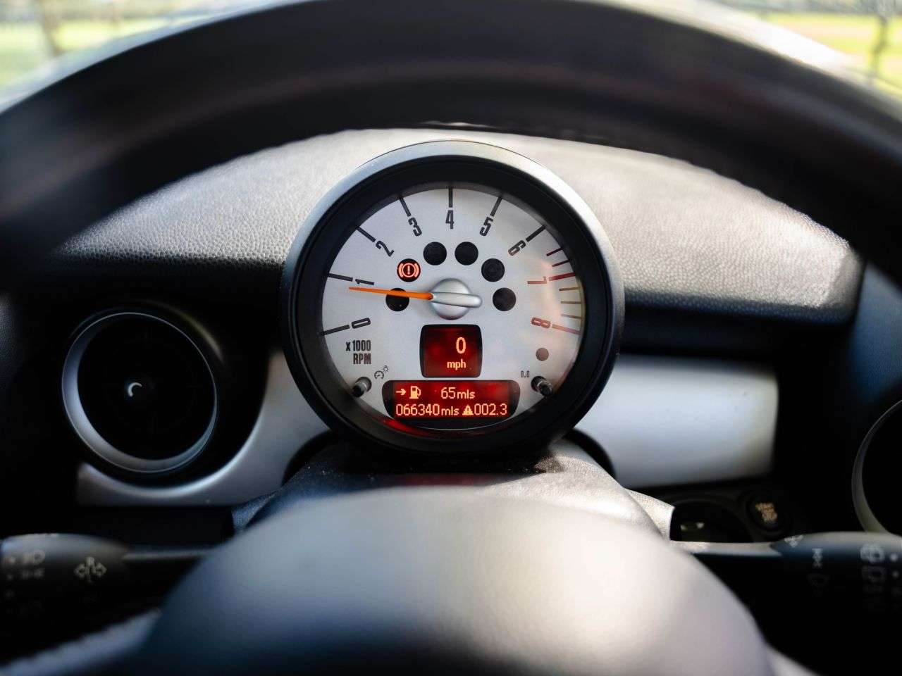 2011 MINI HATCH 2011 MINI HATCH