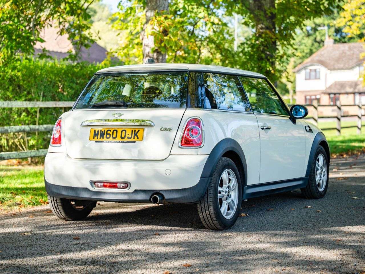 2011 MINI HATCH 2011 MINI HATCH