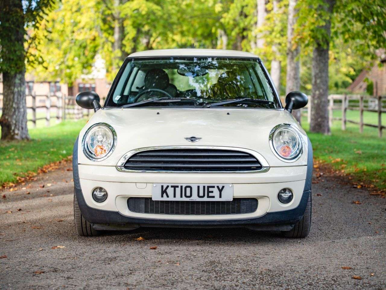 A 2010 MINI HATCH 1.6 First Hatchback 3dr Petrol Manual Euro 5 (75 ps) PARKING SENSORS, LOW M A 2010 MINI HATCH 1.6 First Hatchback 3dr Petrol Manual Euro 5 (75 ps) PARKING SENSORS, LOW M