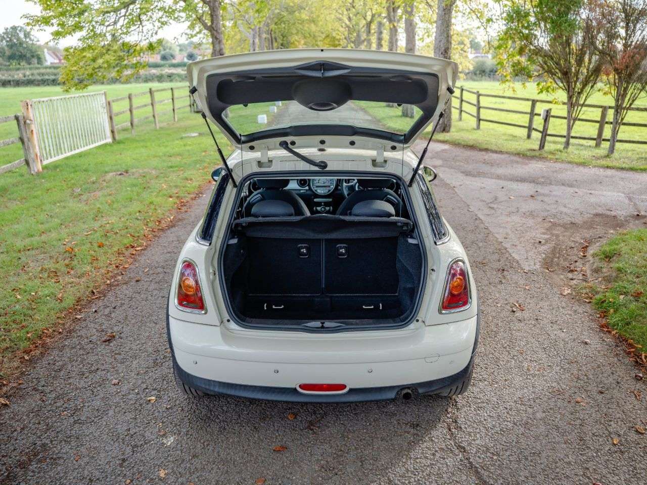 2010 MINI HATCH 2010 MINI HATCH