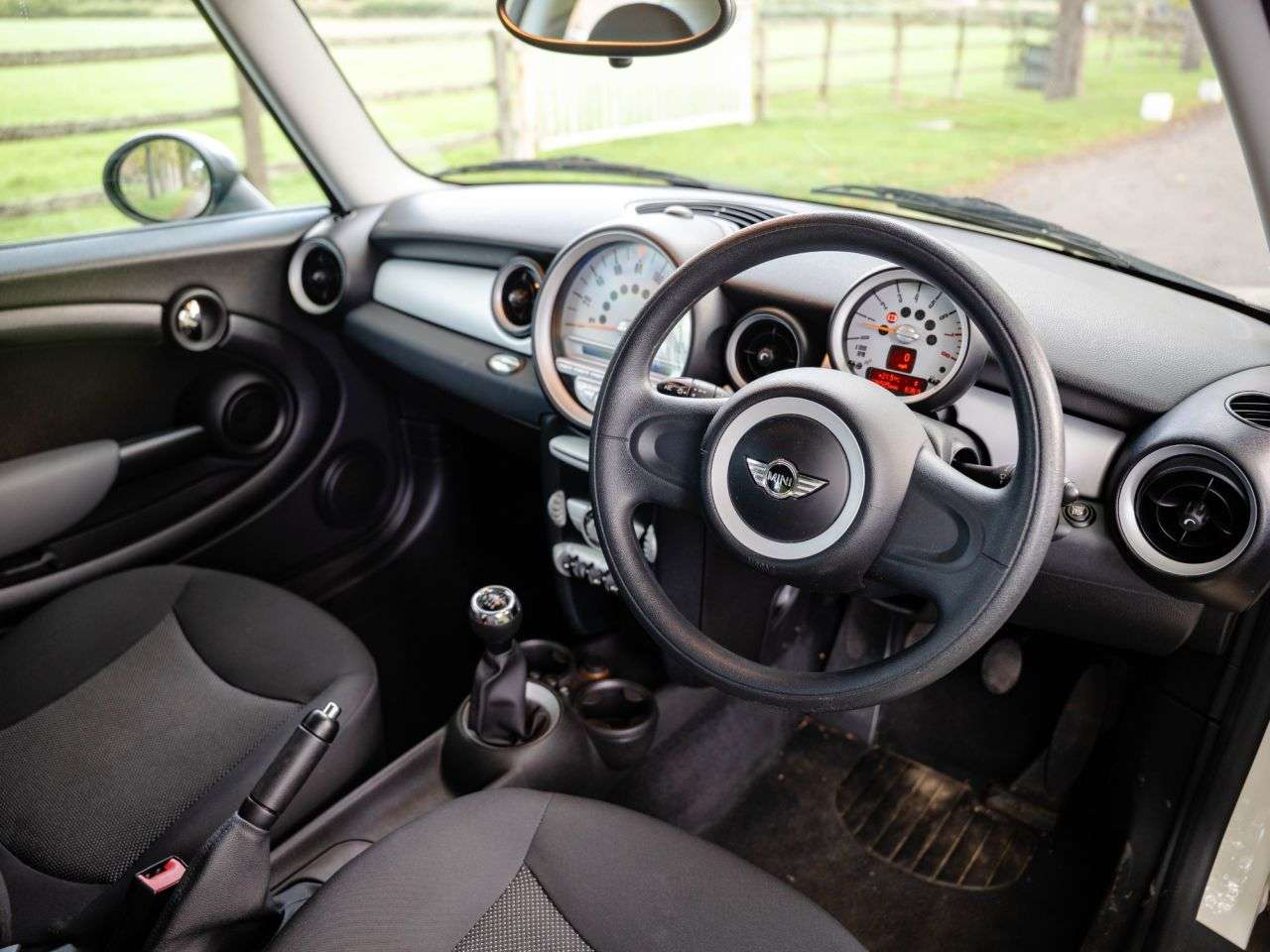2010 MINI HATCH 2010 MINI HATCH
