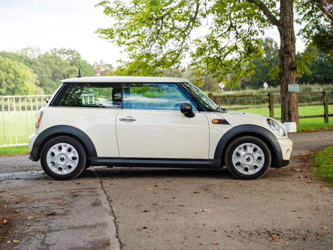 2010 MINI HATCH 2010 MINI HATCH