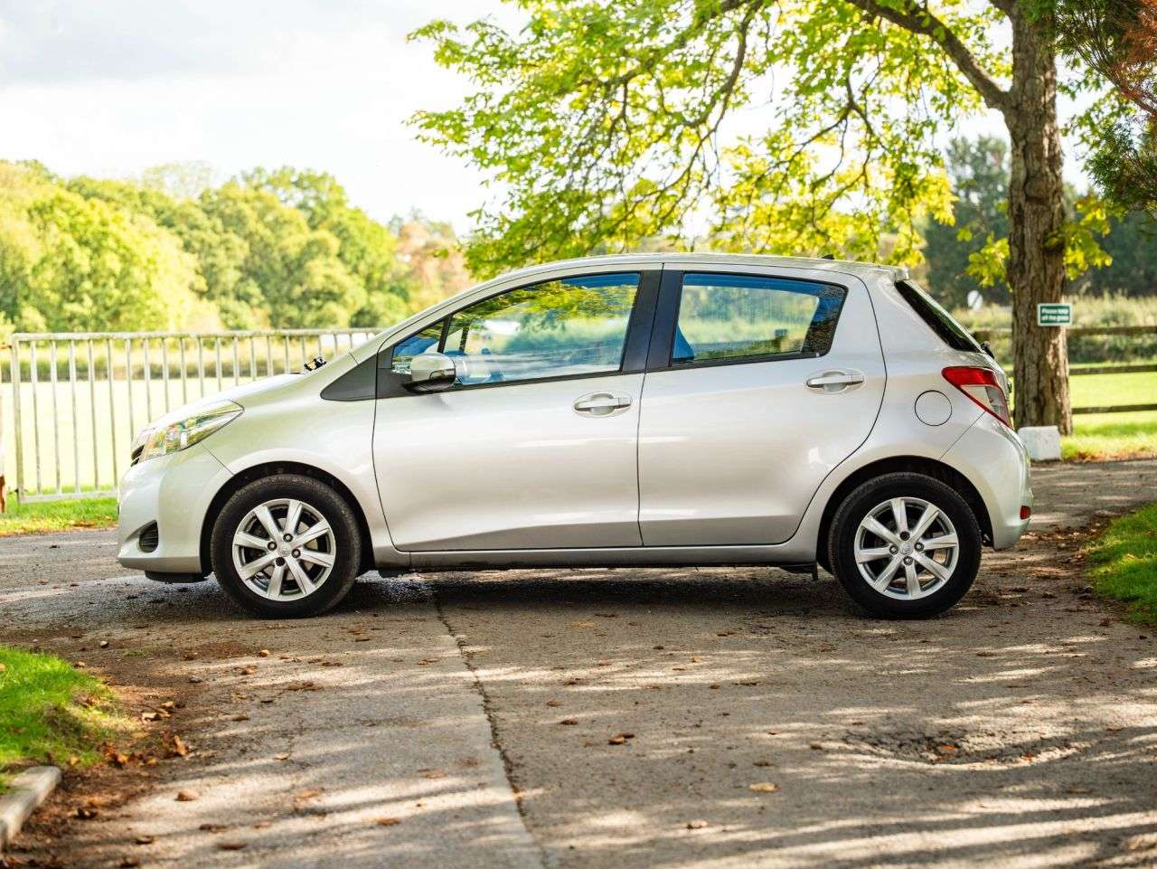 2013 TOYOTA YARIS 2013 TOYOTA YARIS
