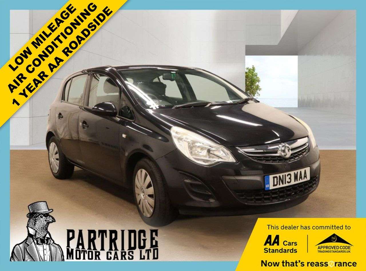 A 2013 VAUXHALL CORSA 1.2i ecoFLEX 16V Exclusiv Hatchback 5dr Petrol Manual Euro 5 (s/s) (A/C) (8 A 2013 VAUXHALL CORSA 1.2i ecoFLEX 16V Exclusiv Hatchback 5dr Petrol Manual Euro 5 (s/s) (A/C) (8